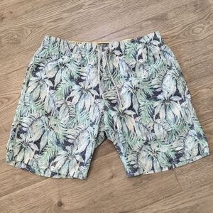 Michaels Swimwear Hybrid Lined Shorts Floral Lead Pattern Size Large 8" …